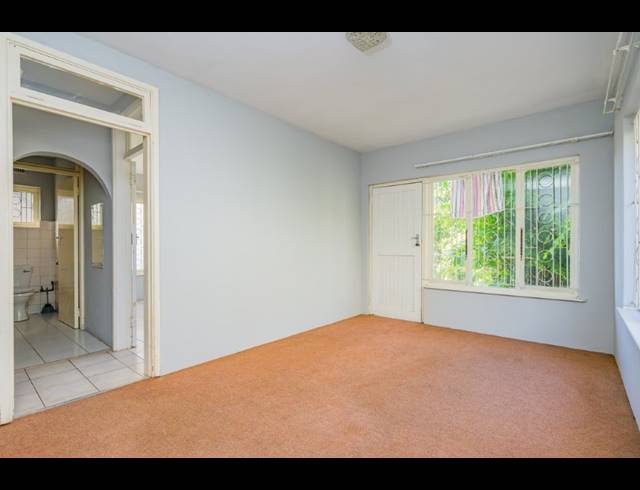 4 BEDROOM MAISONETTE TO LET IN RESERVOIR HILLS